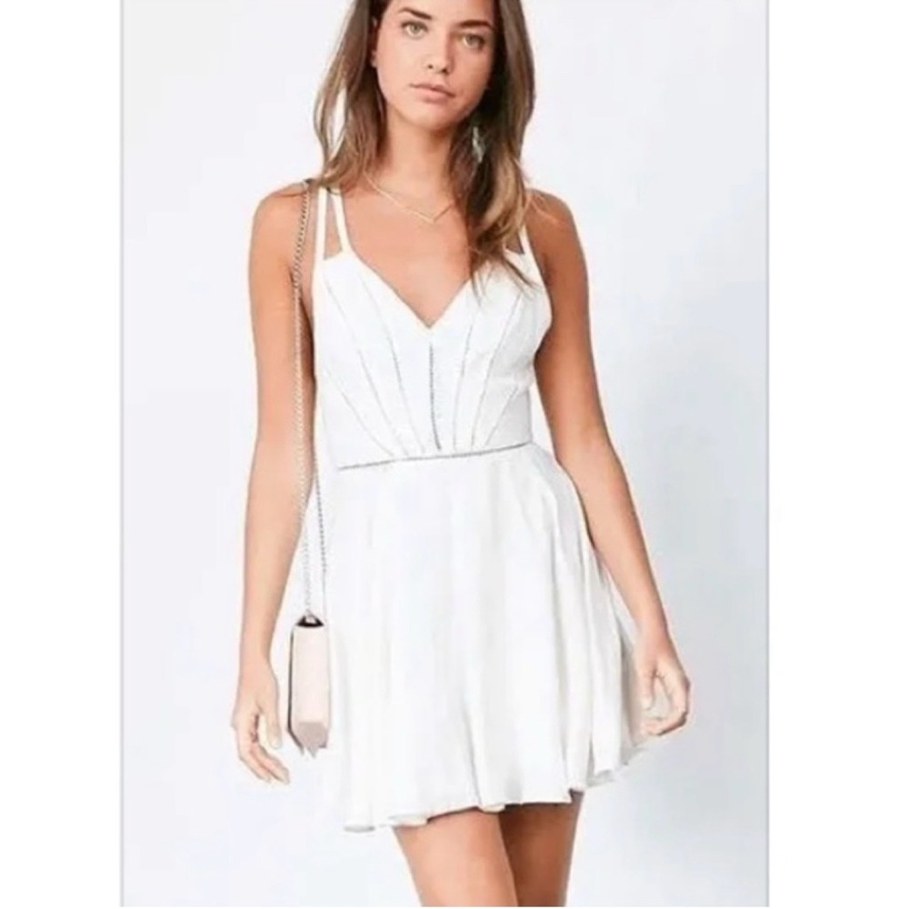 Silence + Noise by Urban Outfitters Ivory Dress NWT! Size 8